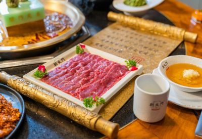 大連開火鍋加盟店，應(yīng)該租賃哪種商鋪？