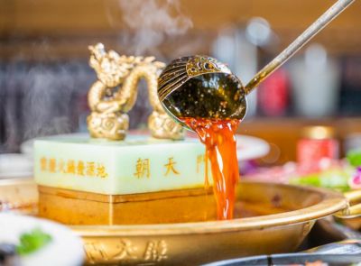 火鍋店究竟應(yīng)不應(yīng)該給顧客退菜？