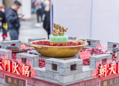 小型火鍋連鎖加盟店對開店面積有何要求？