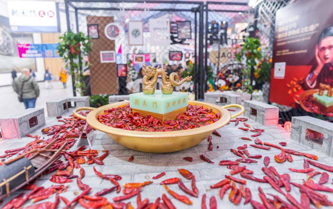 重慶老火鍋底料哪個(gè)好，非遺底料可還行？