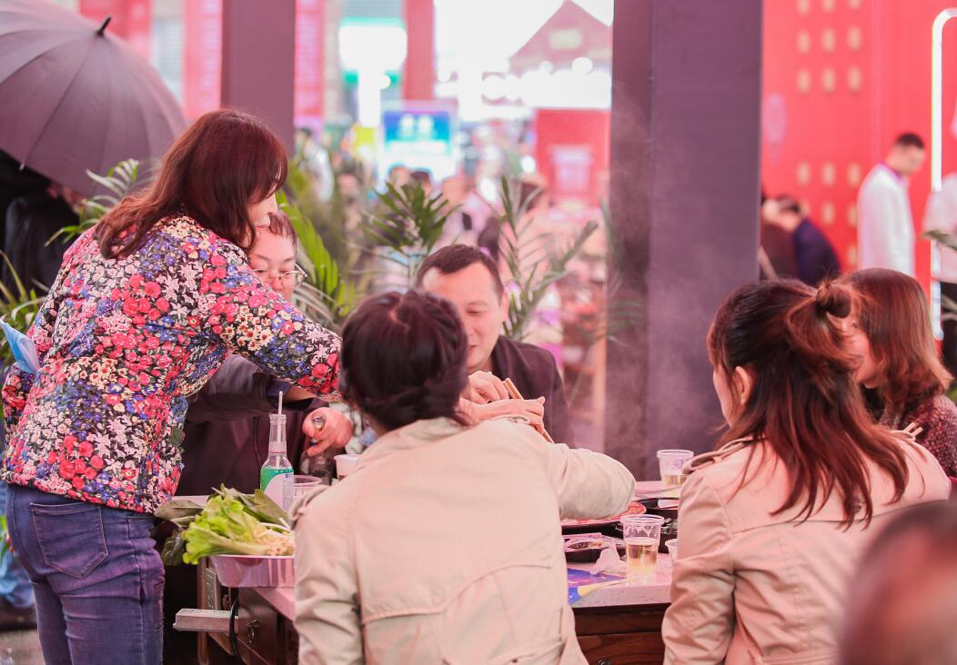 盤錦開火鍋加盟店，如何在起步時領(lǐng)先一步？