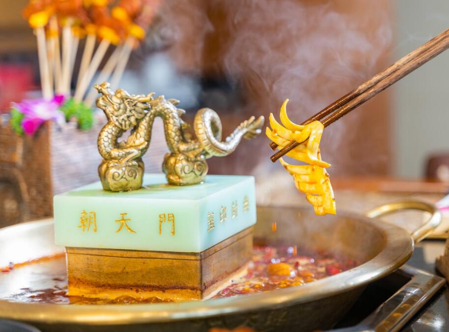 北票開火鍋加盟店，如何裝修有設(shè)計(jì)感？