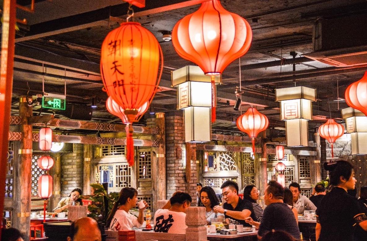火鍋店沒人氣？學會這3招，顧客心甘情愿排隊！